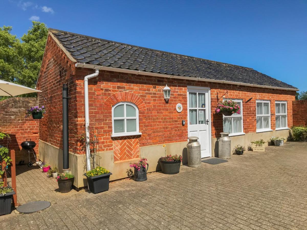 The Old Dairy Villa Hickling Luaran gambar